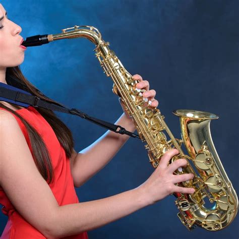 Saxophone .